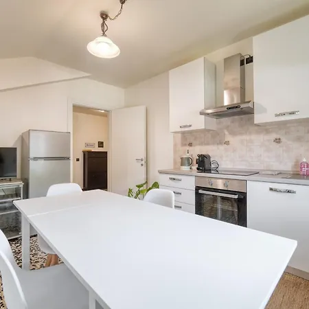 La Mansarda Apartment