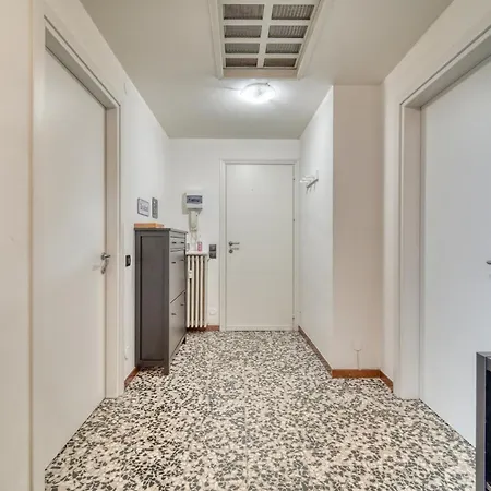 La Mansarda كومو