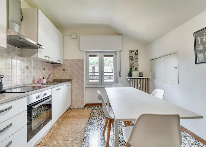 아파트 La Mansarda